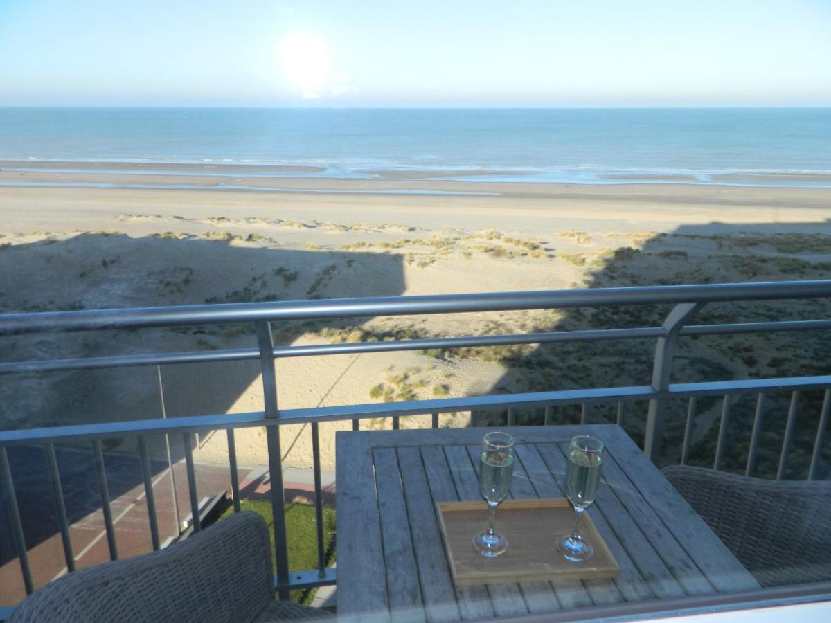 Apartamento Schoonzicht Oostduinkerke Exterior foto